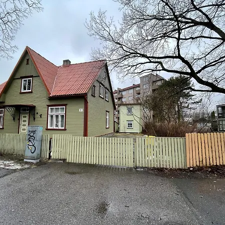 Aia Hoovimaja Hébergement de vacances Pärnu